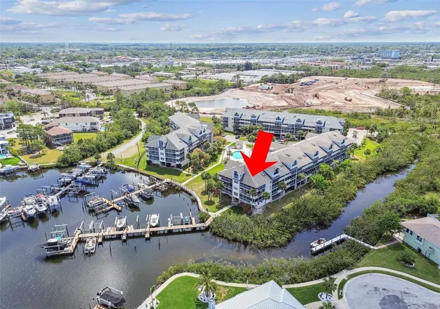 Photo 2 of Condo for sale at 5537 Sea Forest Dr #301, New Port Richey, FL 34652 | MLS# W7888055 | Listing updated on 2026-07-30