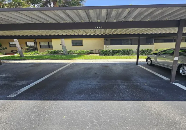 2nd image of 1119 9th Cir Se #1119, Largo, FL 33771 | MLS# TB8533598
