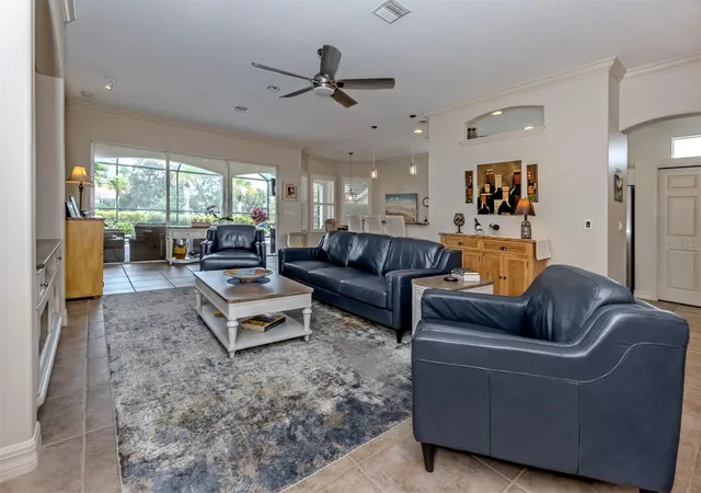 Photo 3 of Single family home for sale at 151 Coco Palm Dr, Venice, FL 34292 | MLS# N6145192 | Listing updated on 2026-10-06