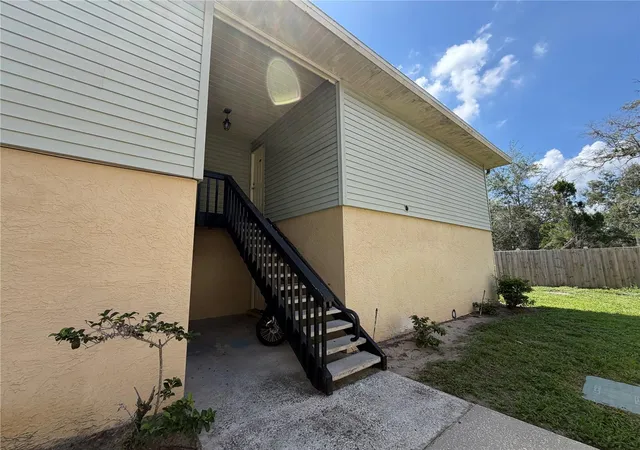 Photo 1 of Condo for sale at 510 Golden Raintree Pl, Brandon, FL 33510 | MLS# TB8533616 | Listing updated on 2026-08-12