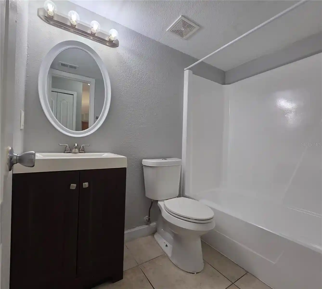 Listing Photo 21 - Condo for sale in 510 Golden Raintree Pl located at 510 Golden Raintree Pl, BRANDON, FL 33510 - Unit 510 Golden Raintree Pl