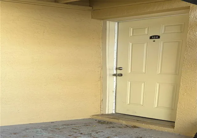 Photo 2 of Condo for sale at 510 Golden Raintree Pl, Brandon, FL 33510 | MLS# TB8533616 | Listing updated on 2026-08-12