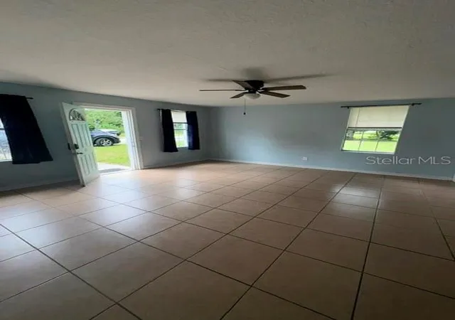 4th image of 5025 Penvan Ave, De Leon Springs, FL 32130 | MLS# A4701366