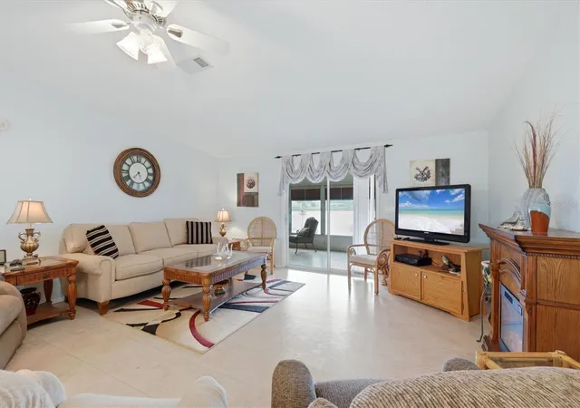2nd image of 8479 Gull Dr, Englewood, FL 34224 | MLS# D6148235