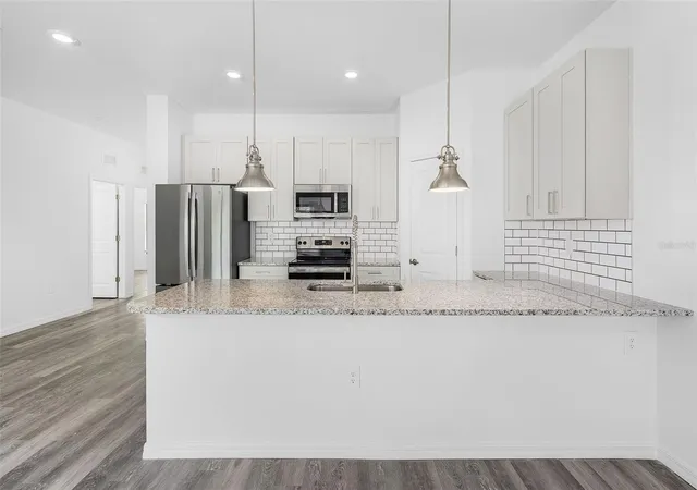 3rd image of 1306-1308 Saxony Cir, Punta Gorda, FL 33983 | MLS# C7528941
