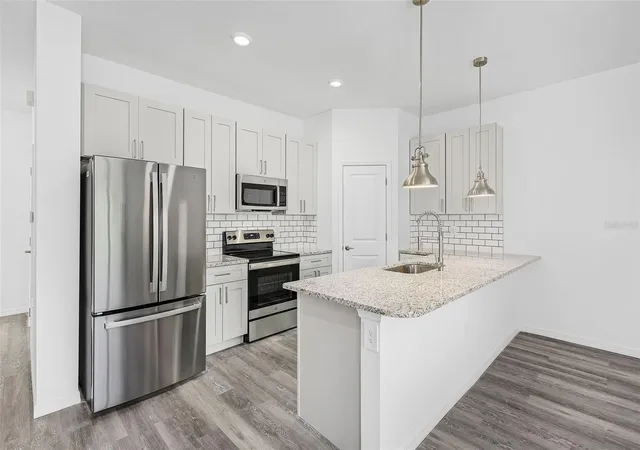 4th image of 1306-1308 Saxony Cir, Punta Gorda, FL 33983 | MLS# C7528941