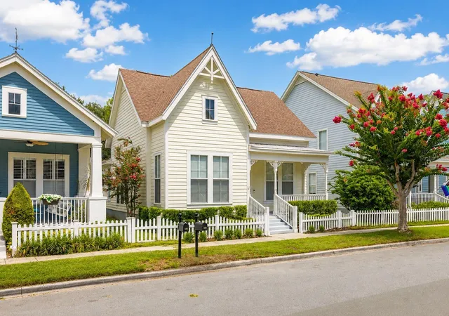 Single family home for sale at 167 Longview Ave, Kissimmee, FL 34747 | MLS# S5154578