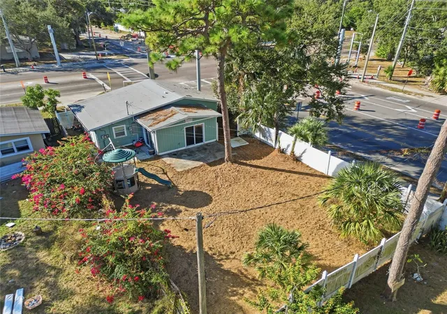 Photo 3 of Single family home for sale at 7095 54th Avenue N, St Petersburg, FL 33709 | MLS# TB8533667 | Listing updated on 2026-08-21