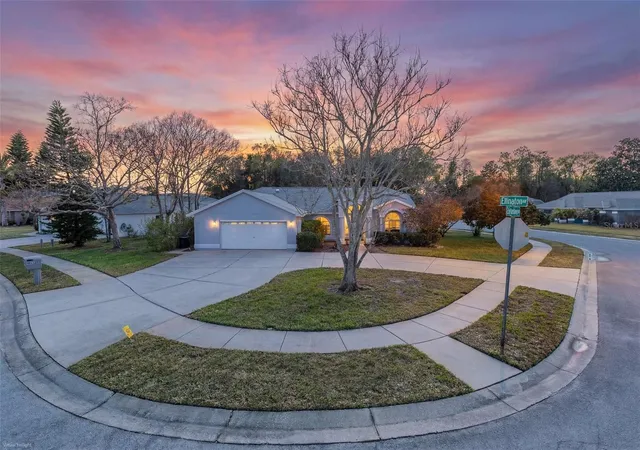 Photo 2 of Sale Pending at 3138 Ellington Way, New Port Richey, FL 34655 | MLS# TB8533668 | Listing updated on 2026-08-05
