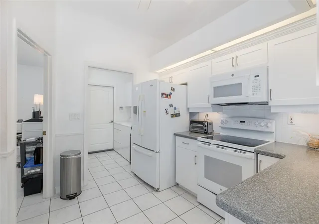 Photo 5 of Sale Pending at 3138 Ellington Way, New Port Richey, FL 34655 | MLS# TB8533668 | Listing updated on 2026-08-05