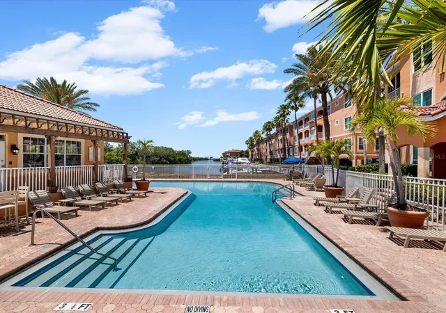 5th image of 5000 Culbreath Key Wy #9-301, Tampa, FL 33611 | MLS# TB8533674