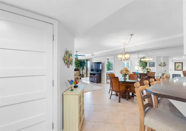 4th image of 1430 Gulf Blvd #406, Clearwater Beach, FL 33767 | MLS# TB8533686