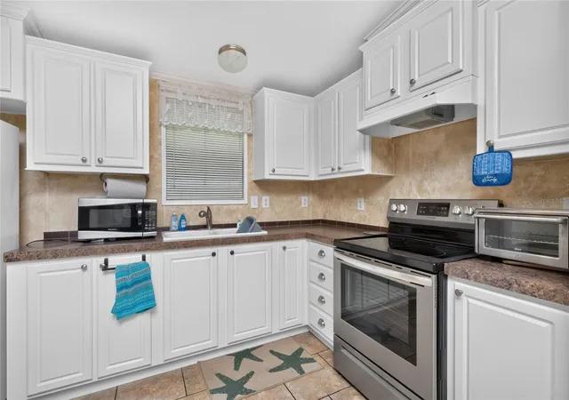 3rd image of 7464 Danvers Cir, Port Charlotte, FL 33981 | MLS# C7528945