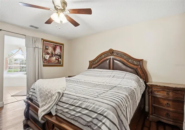 Photo 4 of Single family home for sale at 1331 Countryridge Pl, Orlando, FL 32835 | MLS# O6429004 | Listing updated on 2026-08-12