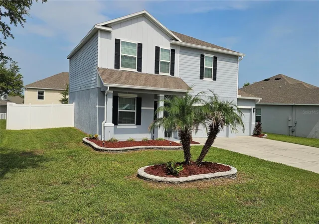 2nd image of 1921 Bell Creek Loop, Fruitland Park, FL 34731 | MLS# G5115679