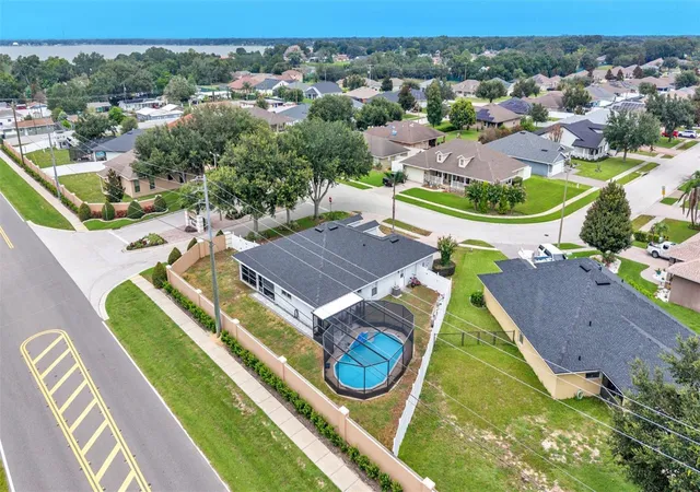 47th image of 104 Bentley Oaks Blvd, Auburndale, FL 33823 | MLS# L4963882