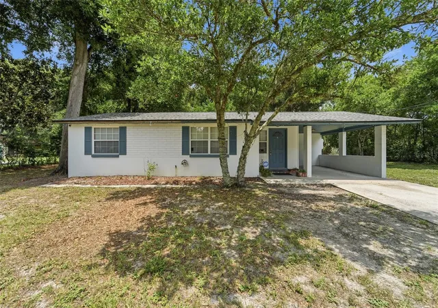Photo 2 of Single family home for sale at 44 Volusia Dr, Debary, FL 32713 | MLS# V4950465 | Listing updated on 2026-08-12