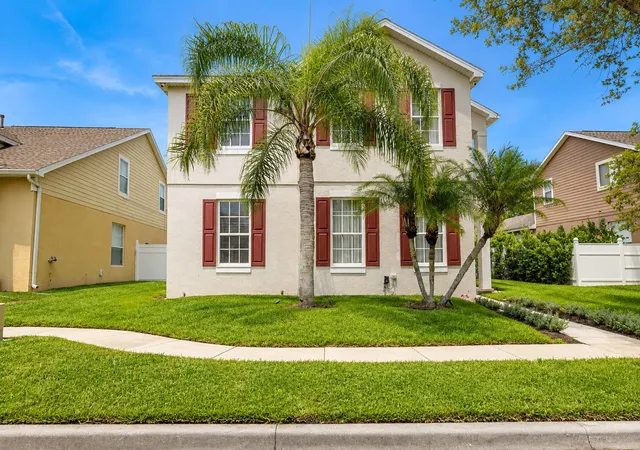Photo 4 of Single family home for sale at 644 Autumn Oaks Loop, Winter Garden, FL 34787 | MLS# O6429028 | Listing updated on 2026-08-26