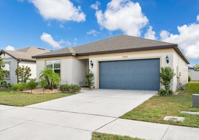Photo 3 of Single family home for sale at 5461 Keaton Springs Dr, Lakeland, FL 33811 | MLS# TB8533736 | Listing updated on 2026-07-30