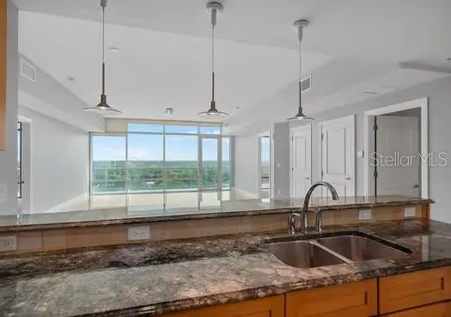 5th image of 101 S Eola Dr, Orlando, FL 32801