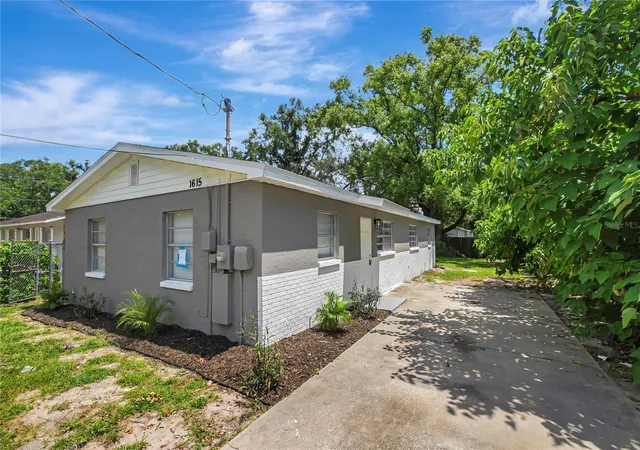 Photo 2 of Single family home for sale at 1615 E Sitka St, Tampa, FL 33604 | MLS# TB8533746 | Listing updated on 2026-08-26