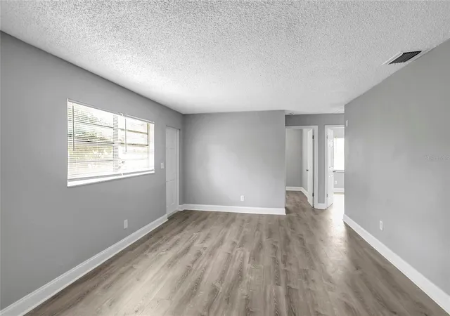 Photo 3 of Single family home for sale at 1615 E Sitka St, Tampa, FL 33604 | MLS# TB8533746 | Listing updated on 2026-09-25