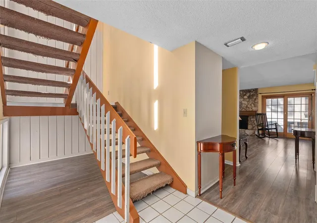 2nd image of 114 Hidden Oak Dr, Longwood, FL 32779 | MLS# O6429050