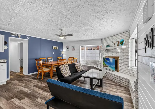 4th image of 745 Hillview Dr, Altamonte Springs, FL 32714 | MLS# S5154607