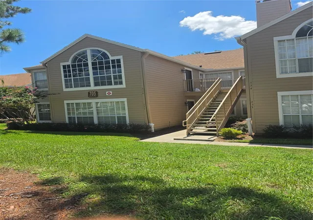 3rd image of 705 Youngstown Pkwy, ALTAMONTE SPRINGS, FL 32714