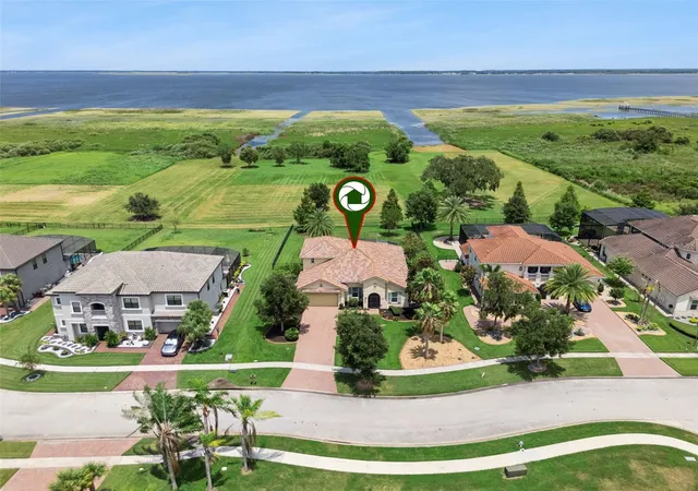 Photo 3 of Single family home for sale at 1511 Gateway Ln, Kissimmee, FL 34746 | MLS# O6429063 | Listing updated on 2026-09-15