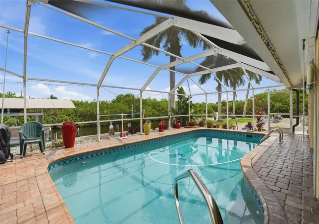 Photo 2 of Sale Pending at 17372 Sabrina Cir, Port Charlotte, FL 33948 | MLS# C7528953 | Listing updated on 2026-08-20