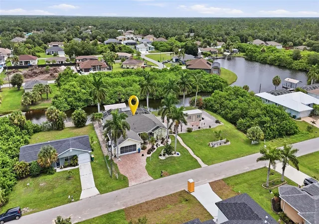 Photo 4 of Sale Pending at 17372 Sabrina Cir, Port Charlotte, FL 33948 | MLS# C7528953 | Listing updated on 2026-08-20