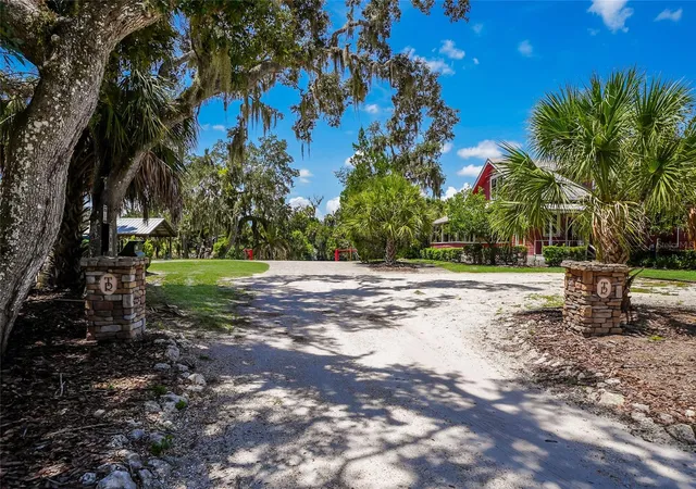 Photo 3 of Single family home for sale at 3658 142nd Terrace E, Parrish, FL 34219 | MLS# R4911724 | Listing updated on 2026-09-03