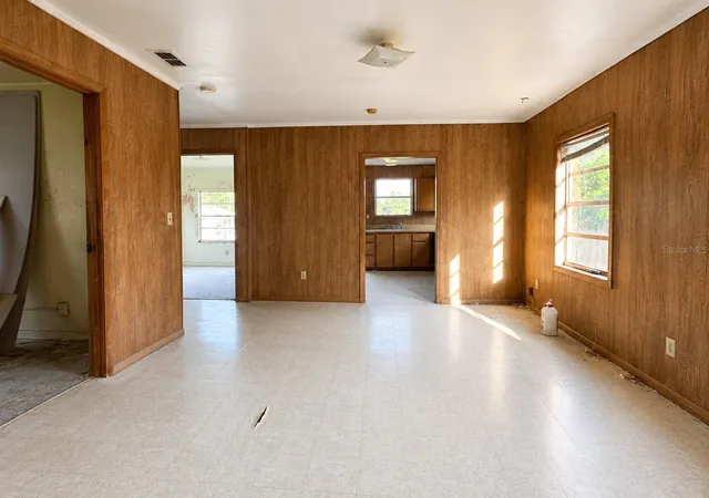 Photo 3 of Sale Pending at 710 Seminole St, Wauchula, FL 33873 | MLS# TB8533783 | Listing updated on 2026-09-01