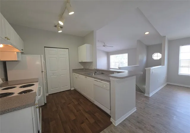 Photo 3 of Condo for sale at 852 Grand Regency Point #202, Altamonte Springs, FL 32714 | MLS# O6429069 | Listing updated on 2026-09-02