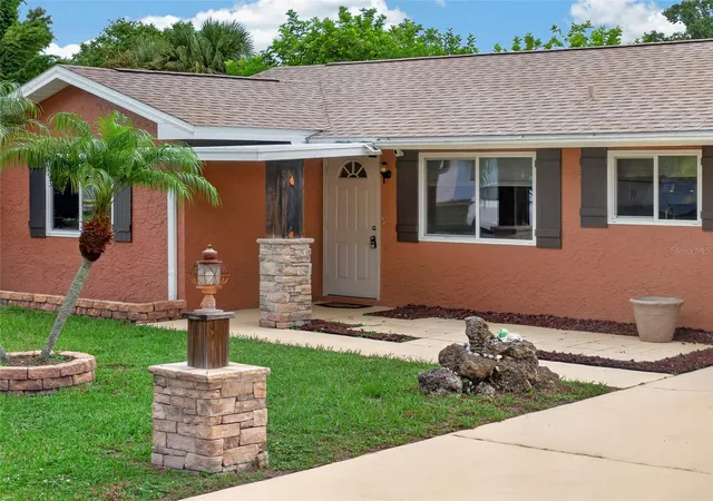 Photo 2 of Single family home for sale at 7582 Lyncrest St, North Port, FL 34287 | MLS# C7528958 | Listing updated on 2026-10-07