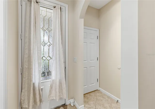 5th image of 104 Canterbury Bell Dr, Oviedo, FL 32765 | MLS# O6429081