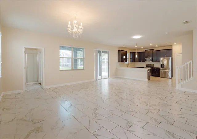 4th image of 1673 Moon Valley Dr, Davenport, FL 33896 | MLS# O6429083