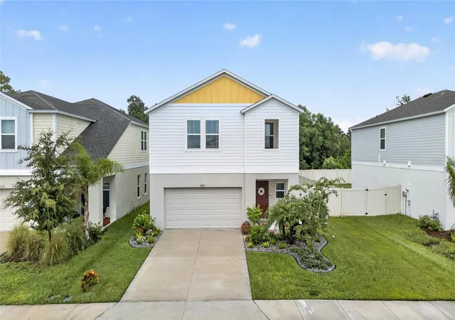 Photo 2 of Single family home for sale at 7723 Depot Loop, Parrish, FL 34219 | MLS# O6429084 | Listing updated on 2026-08-13