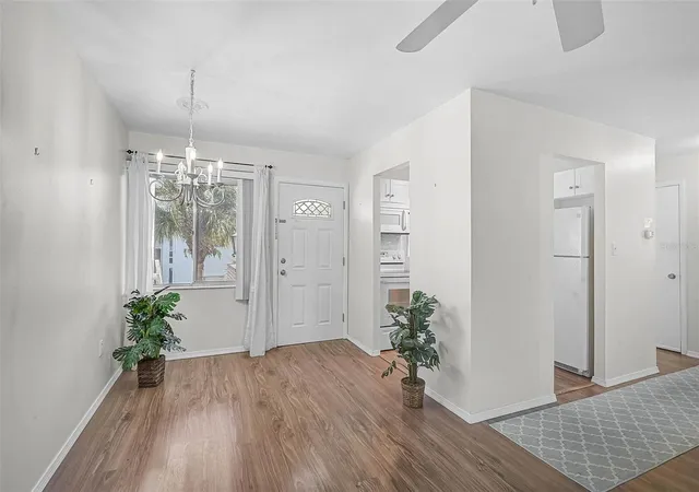 5th image of 5940 Easy St #K31, Bradenton, FL 34207 | MLS# A4701420