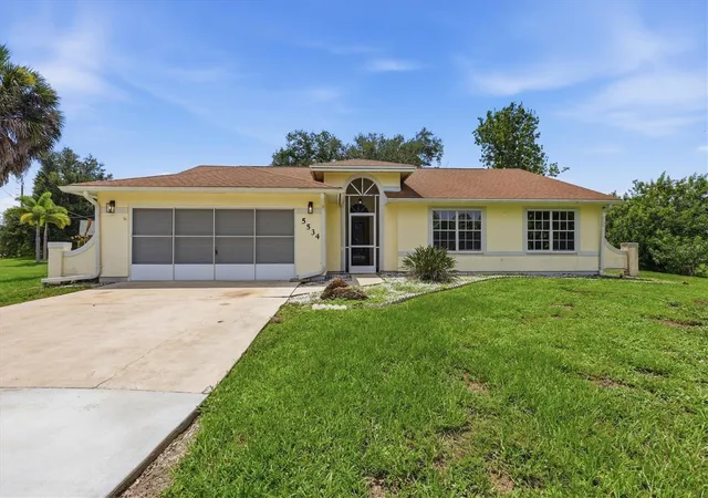 3rd image of 5534 David Blvd, Port Charlotte, FL 33981 | MLS# D6148242