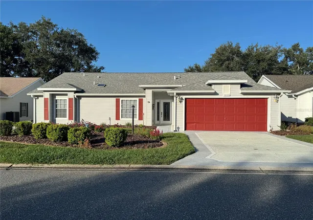 Photo 3 of Single family home for sale at 4755 Tara View Rd, Leesburg, FL 34748 | MLS# G5115698 | Listing updated on 2026-08-15