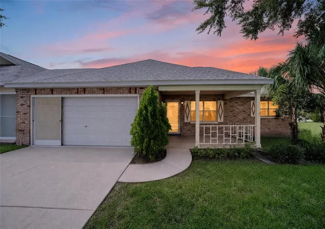 Photo 1 of Single family home for sale at 9882 Sw 88th Terrace #B, Ocala, FL 34481 | MLS# OM729409 | Listing updated on 2026-09-04