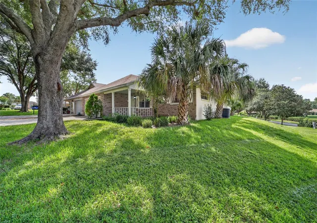 Photo 3 of Single family home for sale at 9882 Sw 88th Terrace #B, Ocala, FL 34481 | MLS# OM729409 | Listing updated on 2026-09-04