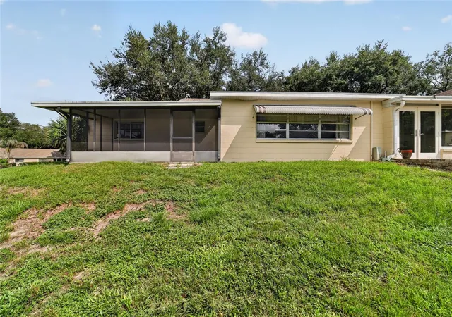 Photo 4 of House for sale at 9882 SW 88th Terrace #B, Ocala, FL 34481 | MLS# OM729409 | Listing updated on 2026-09-04