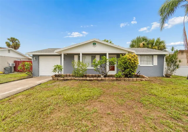 4th image of 3533 Wilson Dr, Holiday, FL 34691 | MLS# TB8533816