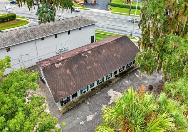 5th image of 2221 S Pine Ave, Ocala, FL 34471 | MLS# OM729412