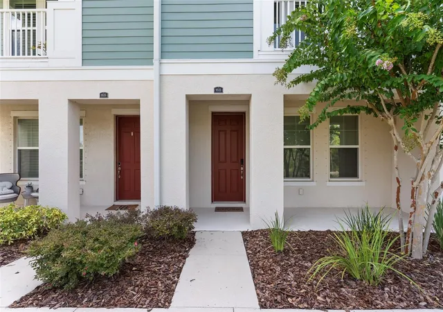 Photo 4 of Townhouse for sale at 9533 Cavendish Dr, Tampa, FL 33626 | MLS# TB8533821 | Listing updated on 2026-08-11
