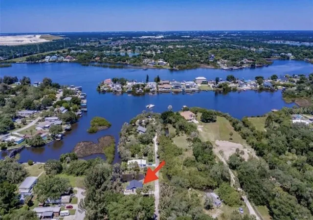 15th image of 10015 Linda St, Gibsonton, FL 33534 | MLS# TB8533825