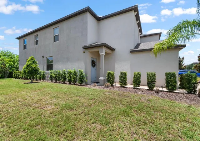 4th image of 635 Royal Empress Dr, Ruskin, FL 33570 | MLS# TB8533829